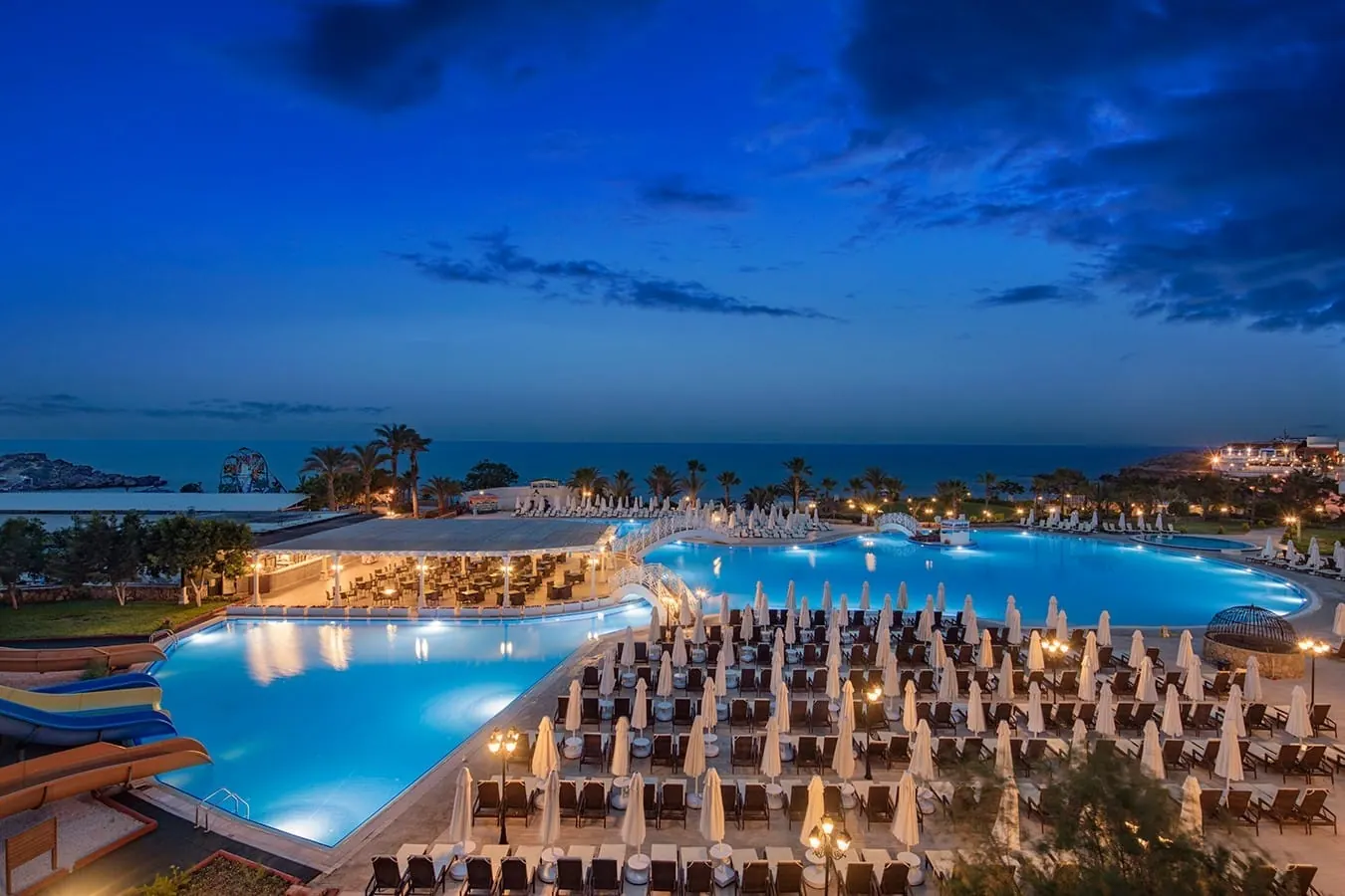 Acapulco Resort Convention Spa & Casino · LOBİ