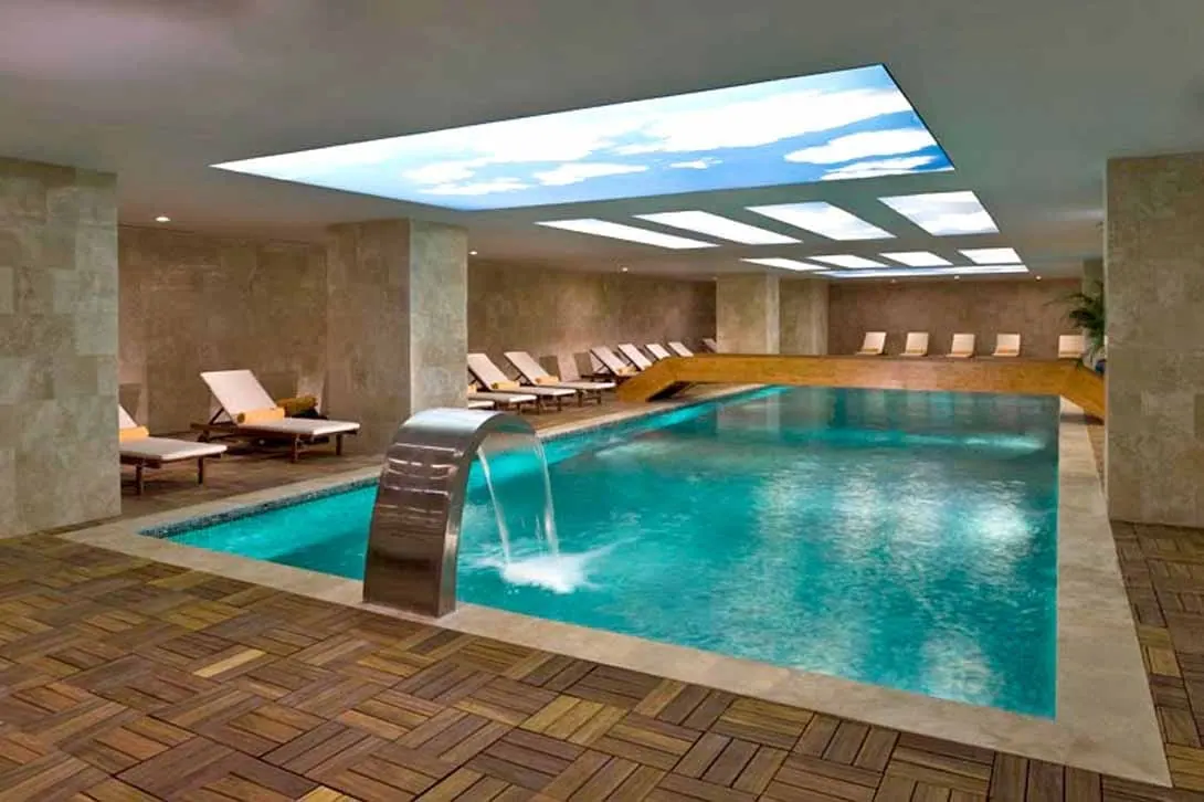 Cratos Premium Hotel & Casino · CASINO